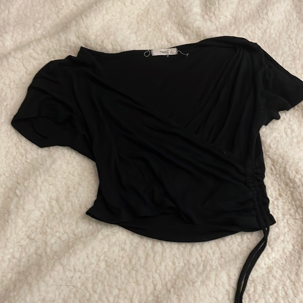 Super soft cross neck shirt.